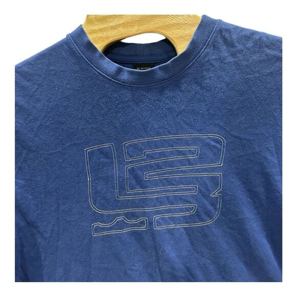 L23 Vtg Nike Lebron James T-Shirt Mens XXL Blue‎ Graphic Logo Long Sleeve Tee - Picture 1 of 9